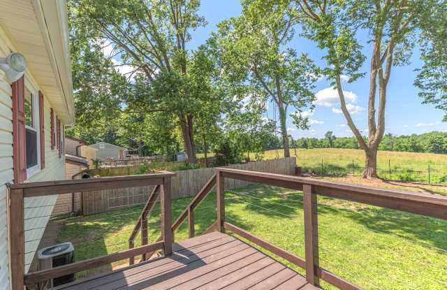 1047 Alpine Court Gallery 2