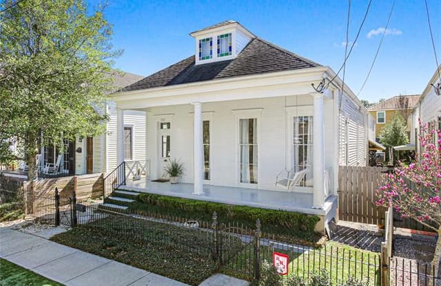 331 CHEROKEE Street - 331 Cherokee Street, New Orleans, LA 70118