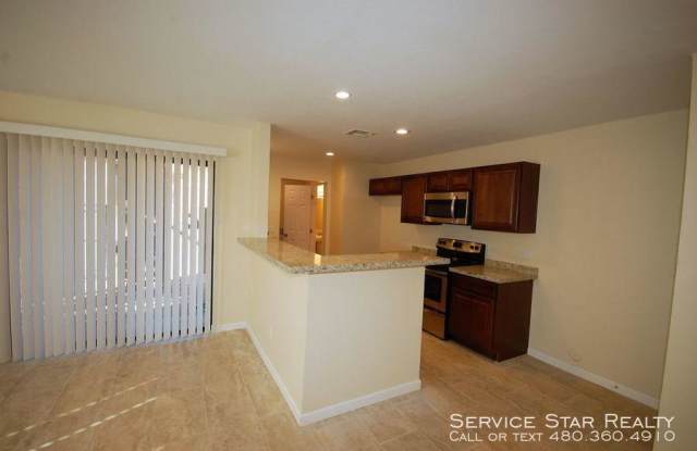 4112 N 69th Ln Gallery 2