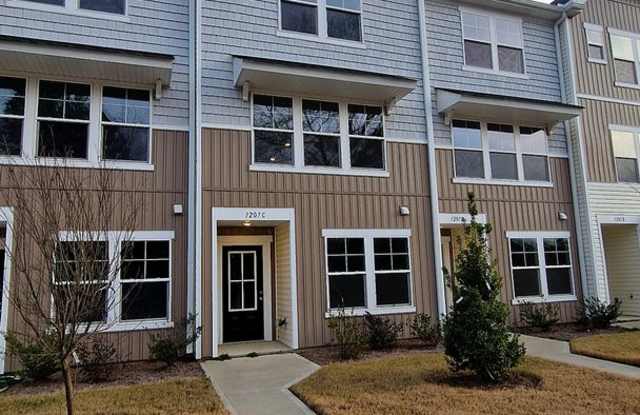 COMING SOON > 3BR Townhome • Brand-New Build • Garage Parking photos photos