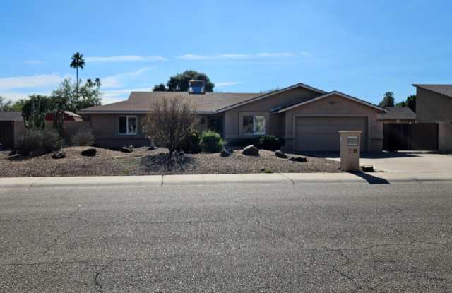 5129 E Poinsettia Drive photos photos