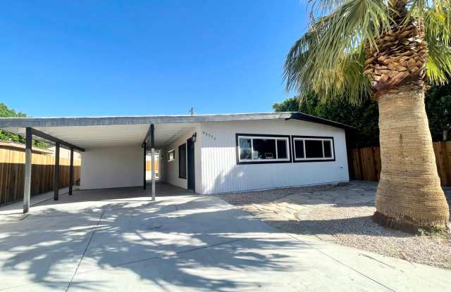 COMING SOON!! 3 Bedroom/ 1 Bathroom HOME in Desert Hot Springs!! Gallery 3