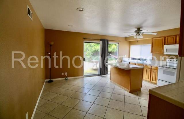 3512 Spruce Court Gallery 3