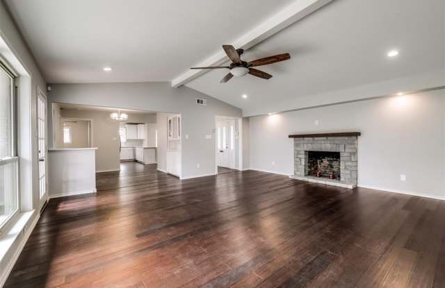 6306 Highgate Lane Gallery 4