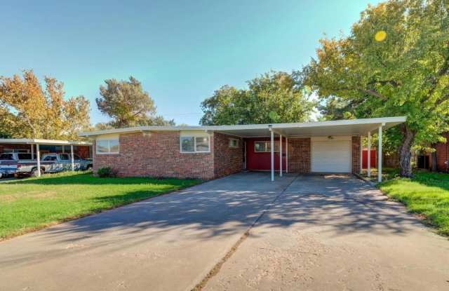 2407 46th Street photos photos