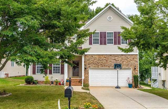 Stunning 3BD, 2.5BA Raleigh Home in the Prestigious Eagle Ridge Golf Community with Premier Amenities photos photos