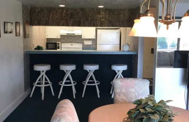 1 Bedroom, 1 Bathroom condo in Grenelefe Gallery 4