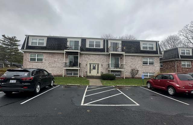 701 Kensard Ct - 701 Kensard Court, Mishawaka, IN 46544