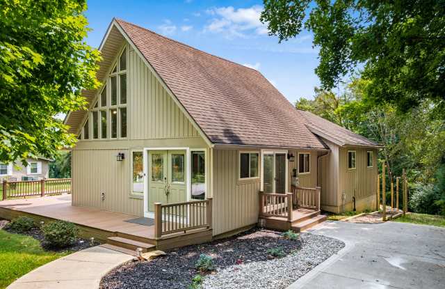 305 Ridgeway Dr Gallery 4