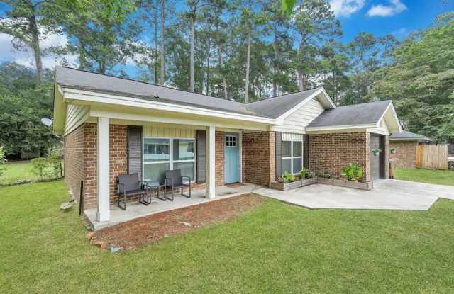 302 Manden Road photos photos