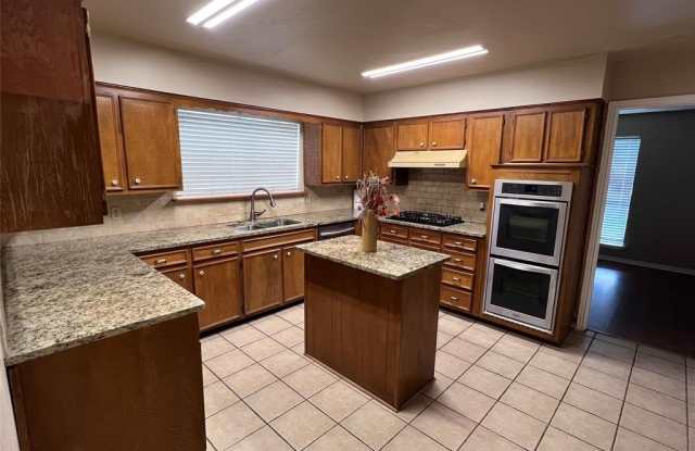 2724 Biloxi Lane Gallery 2