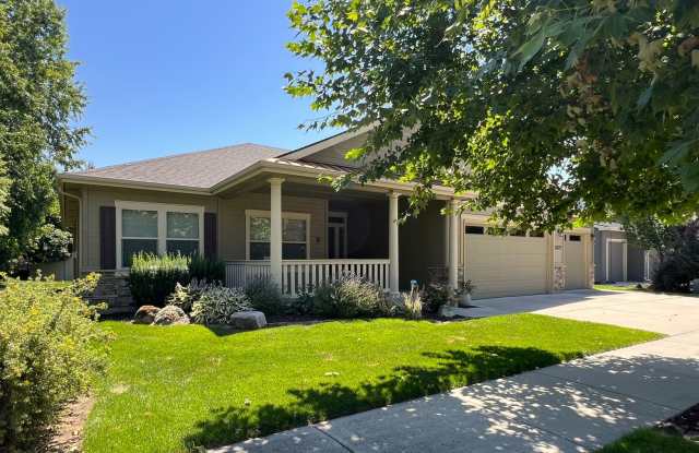 Beautiful 3 bed 2 bath home in The Preserve Subdivision just off Linder  Ln in Eagle. Gallery 1