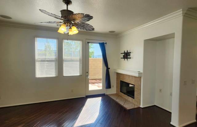 Chino 4 bedroom Beauty Gallery 4