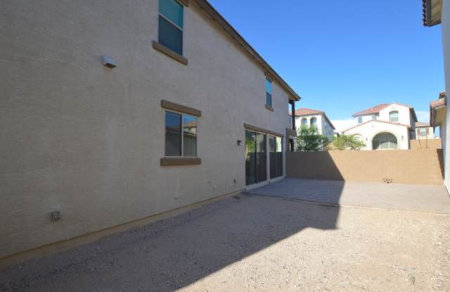 2963 North Sonoran Hills Gallery 3