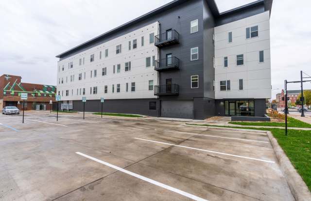 The Delaware - Luxury Apartment's in Mason City! photos photos