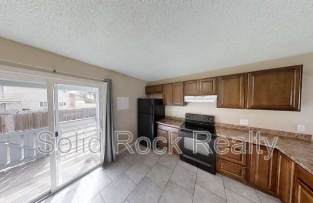 915-C Hathaway Drive photos photos