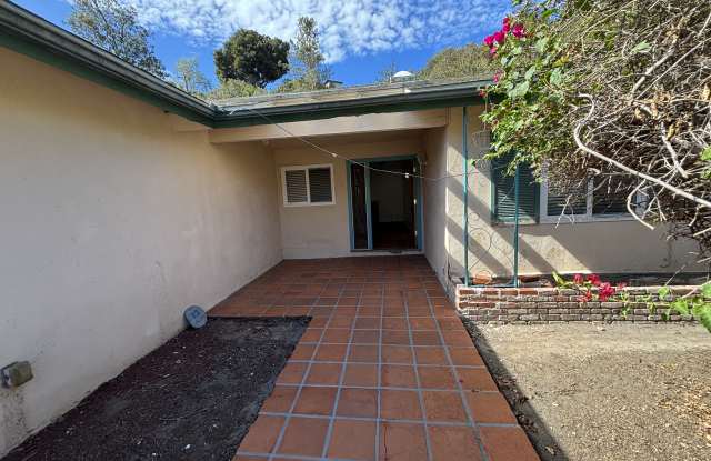 5613 Campanile Way Gallery 2