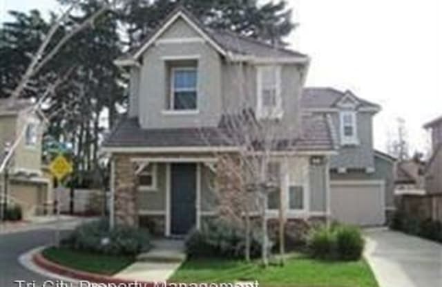 585 Cottage Park Drive - 585 Cottage Park Drive, Hayward, CA 94544