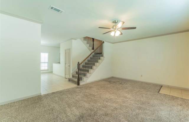 2377 Homewood Lane Gallery 3