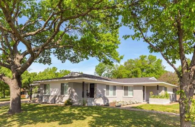 4400 Granbury Road - 4400 Granbury Road, Fort Worth, TX 76109
