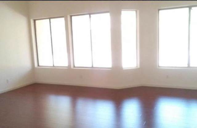 158 North Nevada Way Gallery 2