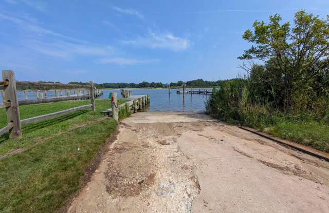 965 CHESTER RIVER Drive Gallery 4