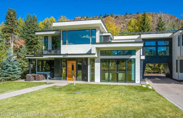1520 Homestake Drive Gallery 4