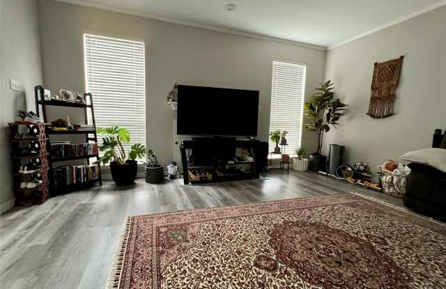 3035 Brookshire Drive Gallery 2