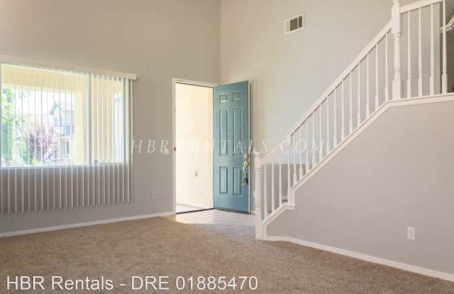 881 Englewood Way Gallery 3