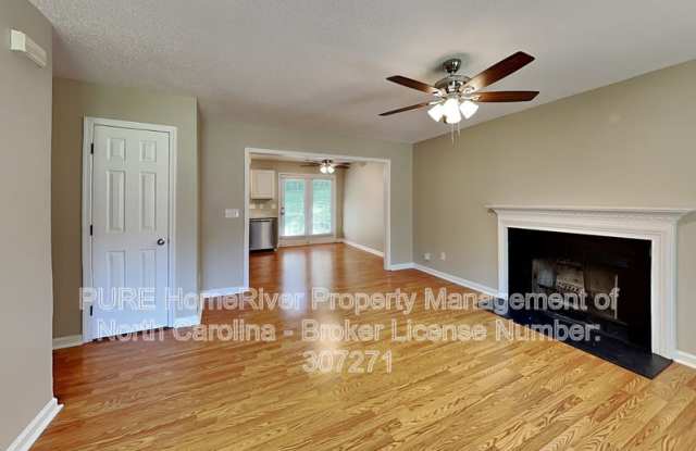 822 Banner Oak Ct Gallery 2
