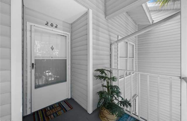 1933 Courtyard photos photos