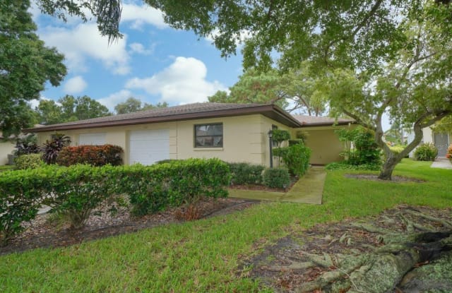 3301 VIVIENDA BOULEVARD - 3301 Vivienda Boulevard, Bayshore Gardens, FL 34207