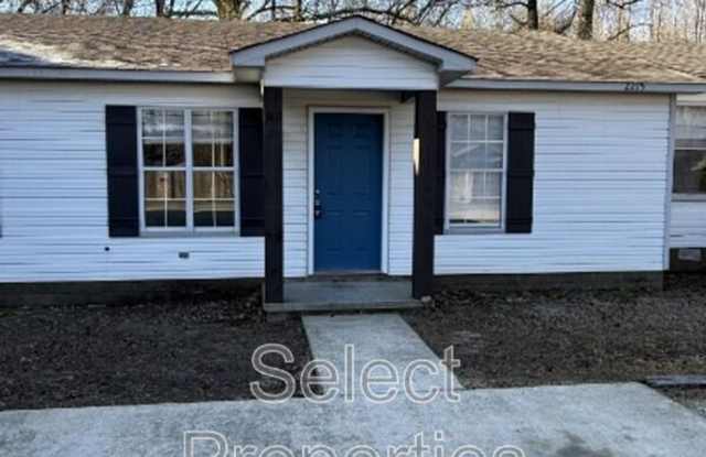 2215 Hurst D - 2215 Hurst Lane, Jonesboro, AR 72404