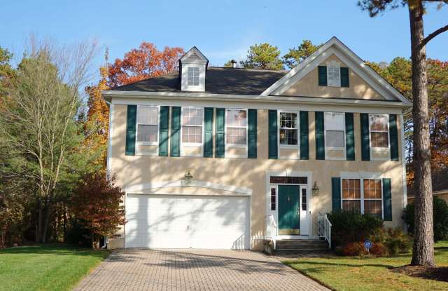 611 Country Club Dr - 611 Country Club Drive, Atlantic County, NJ 08215