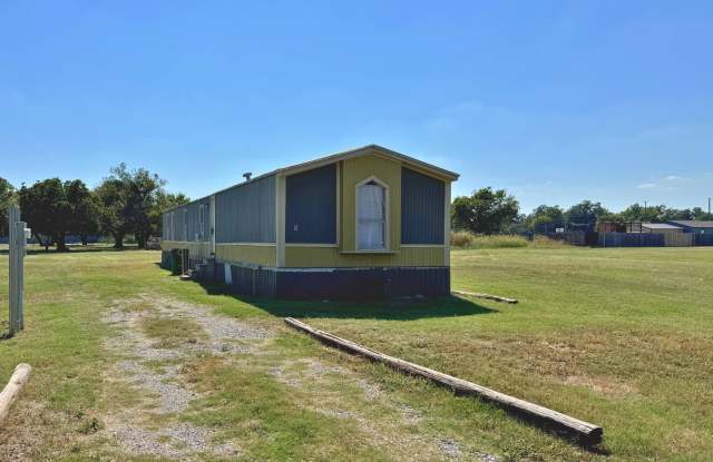 Affordable 3 Bed 2 Bath in Burkburnett photos photos