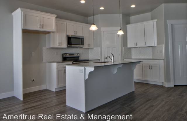 3778 W 2280 N Gallery 4
