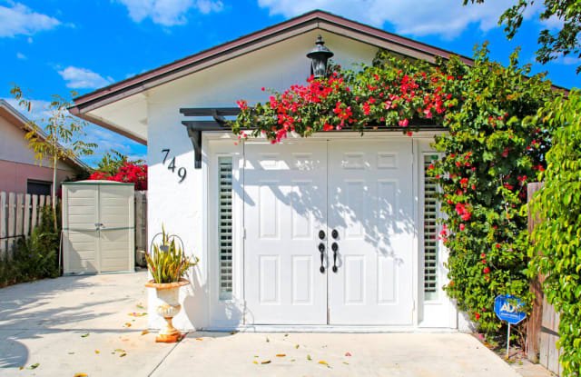 749 105th Avenue North - 749 105th Avenue North, Naples Park, FL 34108 749 105th Avenue North - 749 105th Avenue North, Naples Park, FL 34108