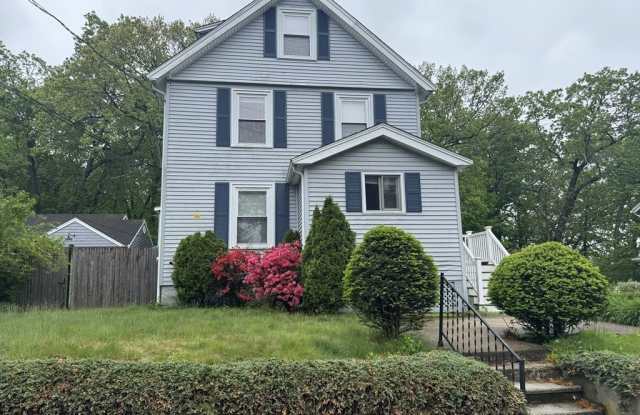 24 Shawmut Ter photos photos
