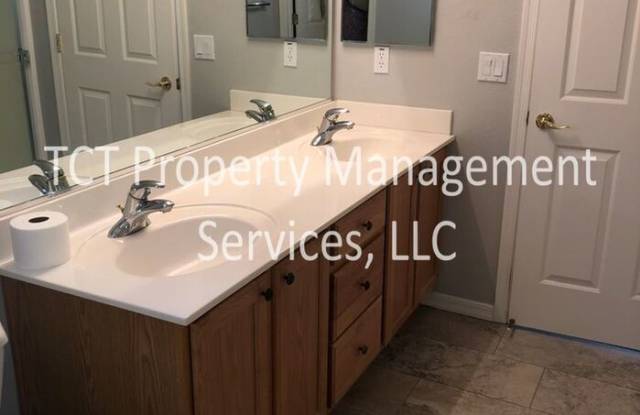 3540 East Gleneagle Place Gallery 3