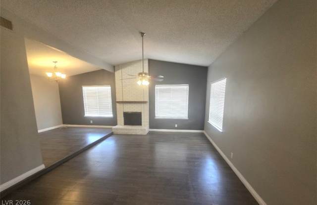 3988 Topawa Drive Gallery 4