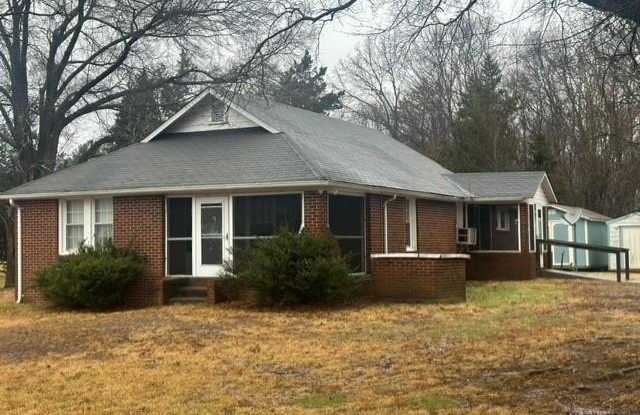 461 Ogburn Mill Road photos photos