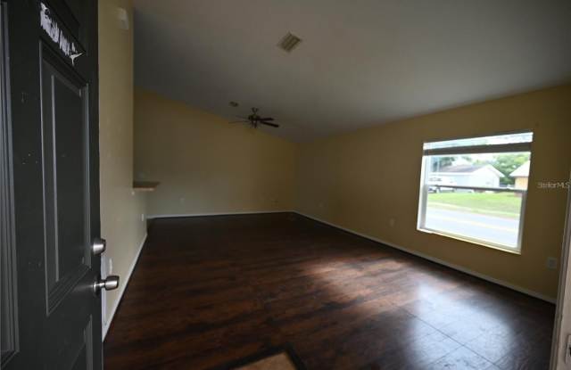 5302 SCHOOL Road Gallery 2