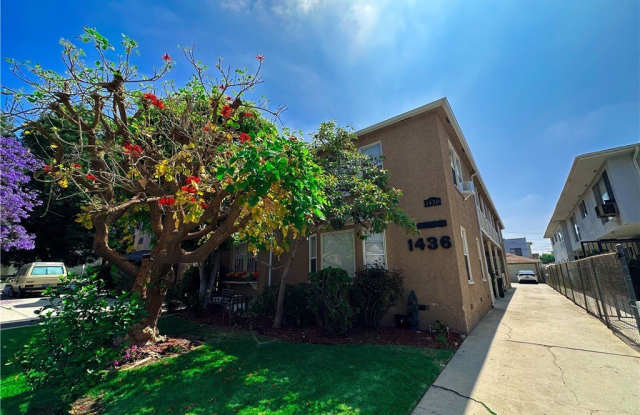 1436 S Holt Avenue photos photos