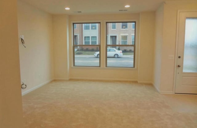 42242 HAMPTON WOODS TER Gallery 4
