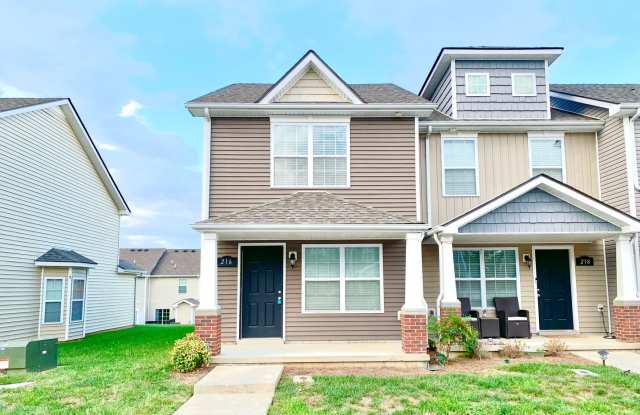 216 Alexander Blvd - 216 Alexander Boulevard, Clarksville, TN 37043