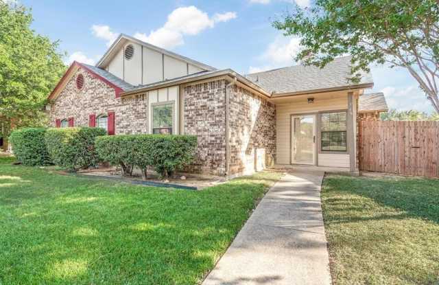 715 Normandy Drive - 715 Normandy Drive, Euless, TX 76039
