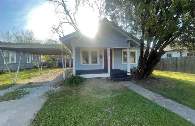 All brand new and updated, conveniently located in the heart of Norman! photos photos