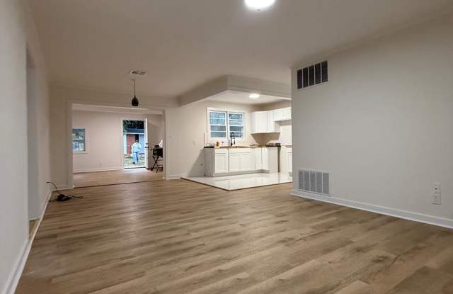 308 Nottingham Road - 308 Nottingham Road, Montgomery, AL 36109