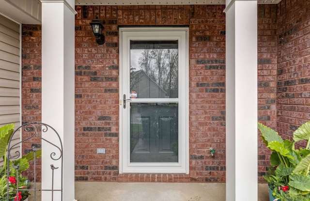Charming 2BR Townhome in Nashville Gallery 4
