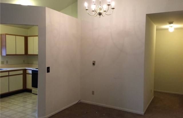 225 Brookwood Dr Unit 11 Gallery 4